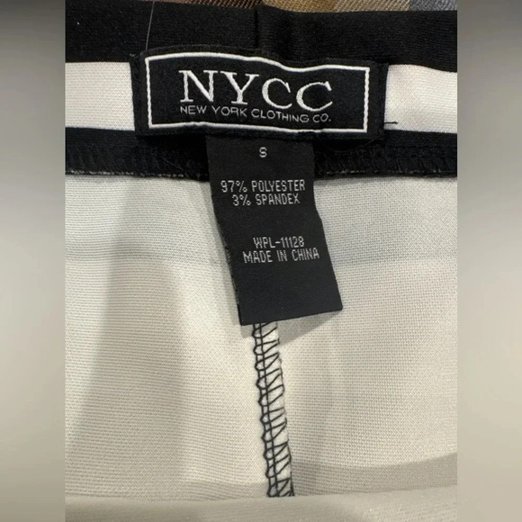 Pencil skirt - Picture 3 of 3